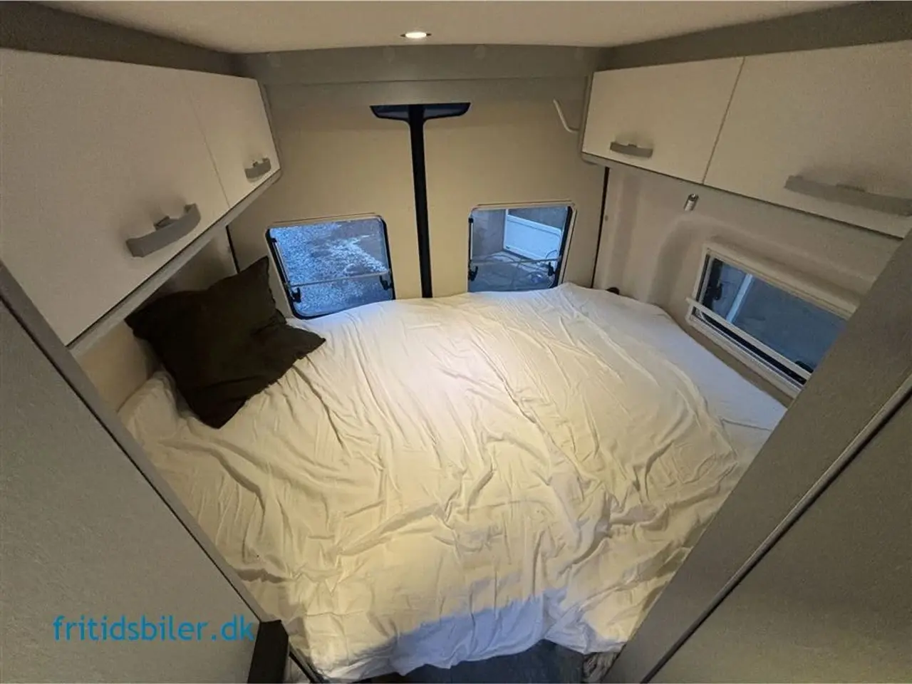Billede 8 - 2024 - Hymer Free S600 Blue Evolution 170 HK Hymer Free S600 bygget på MB Sprinter i en Blue Evolution med Hævetag og fed Grøn farve