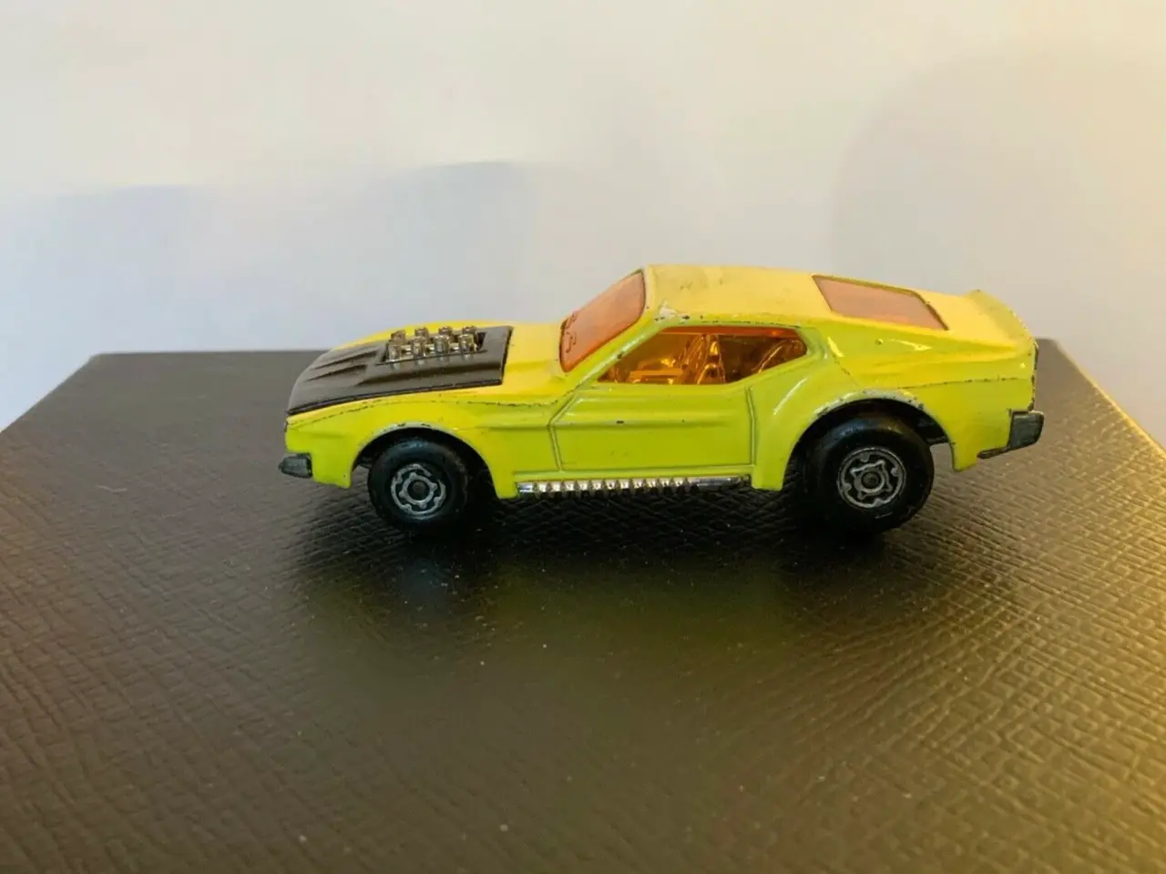 Billede 1 - Matchbox No. 44 Boss Mustang