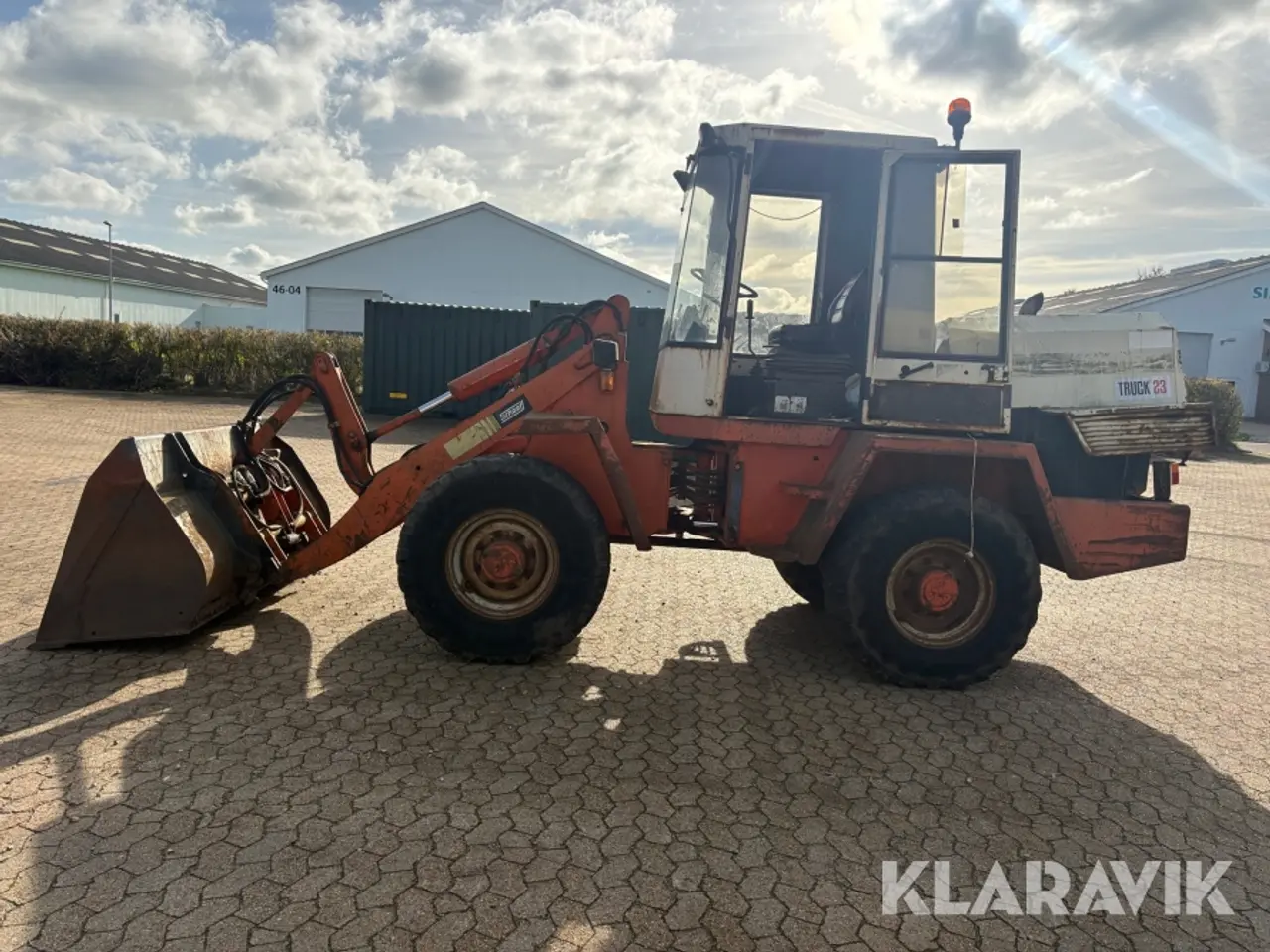 Billede 8 - Gummiged Schaeff SKL 851 - skovl medfølger