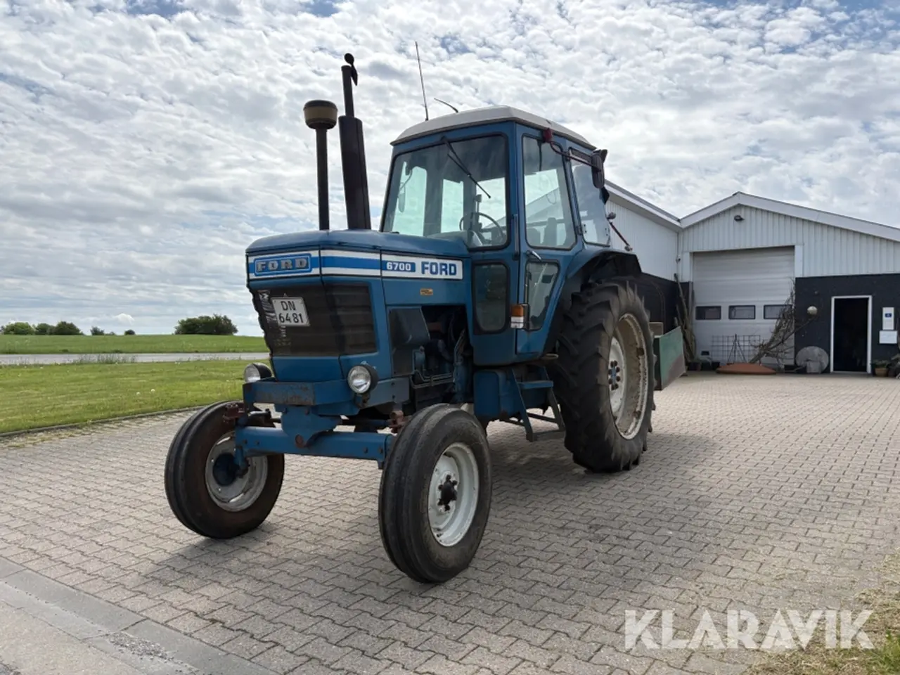 Billede 1 - Traktor Ford 6700