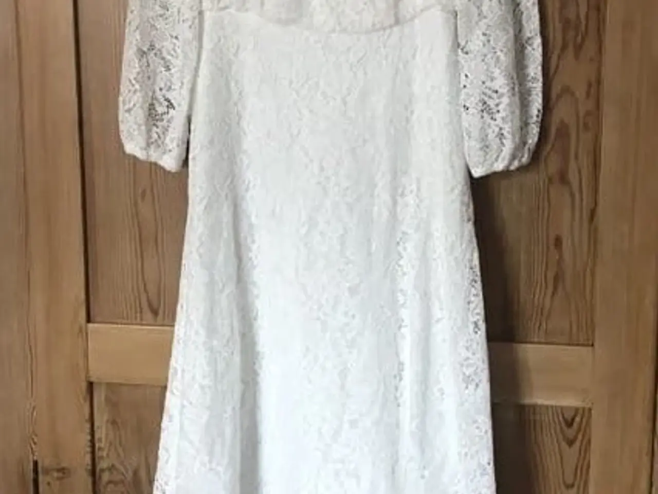 Billede 4 - Lilly brudekjole med blonder og lange ærmer