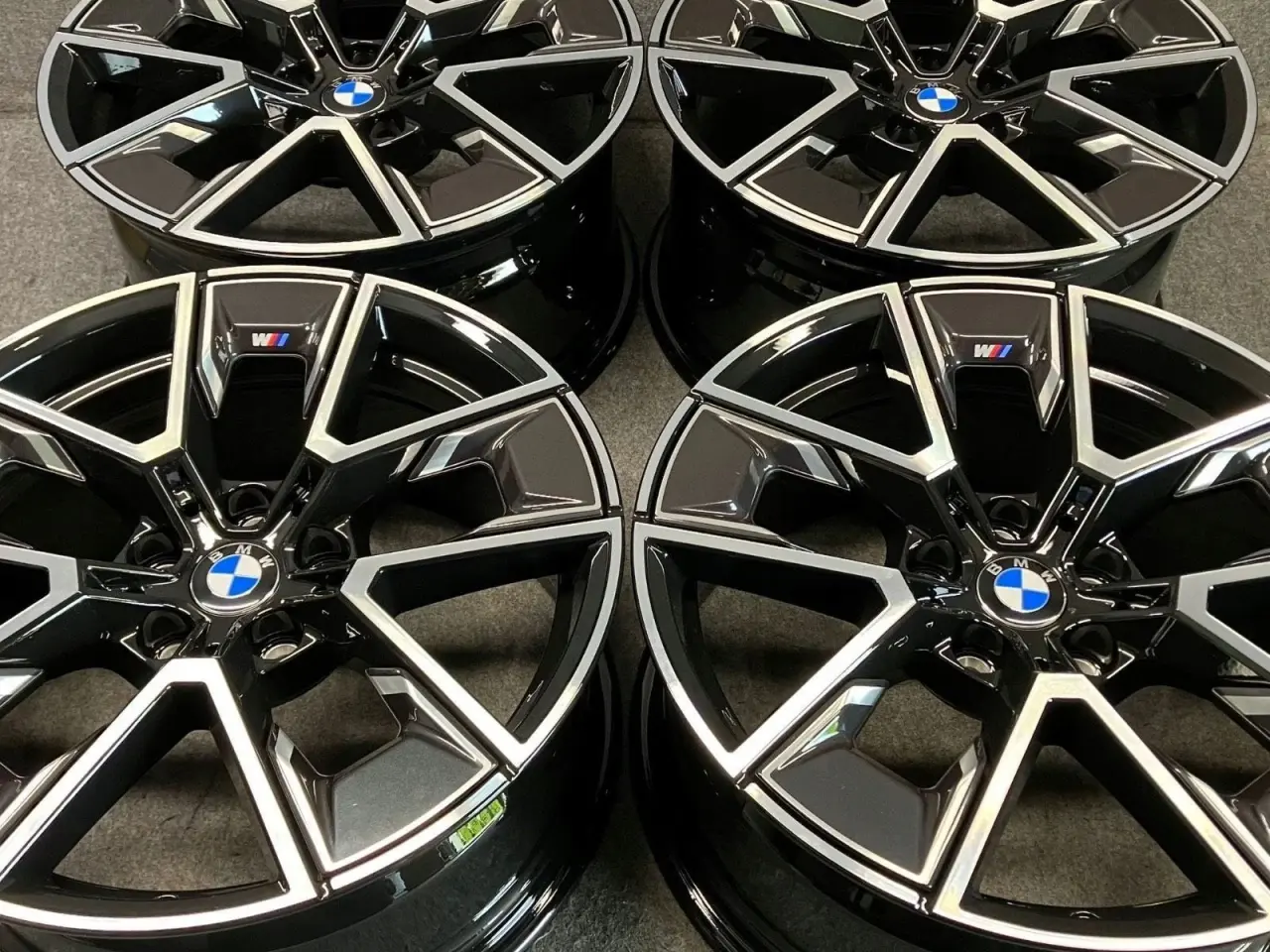 Billede 7 - ALUFÆLGE BMW i4 G26 858M 18"