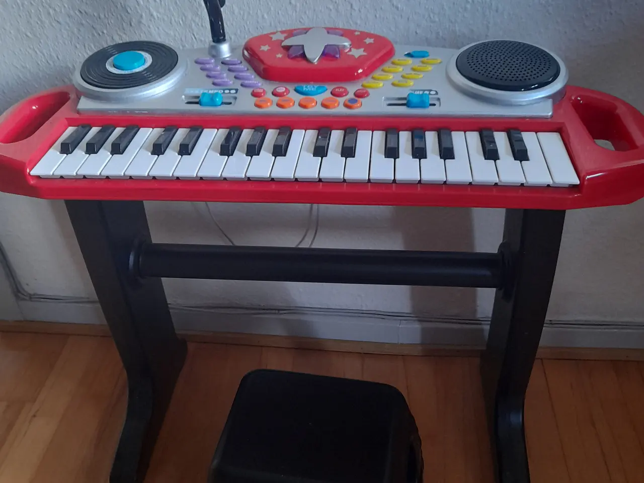 Billede 1 - Keyboard med skammel og mikrofon.