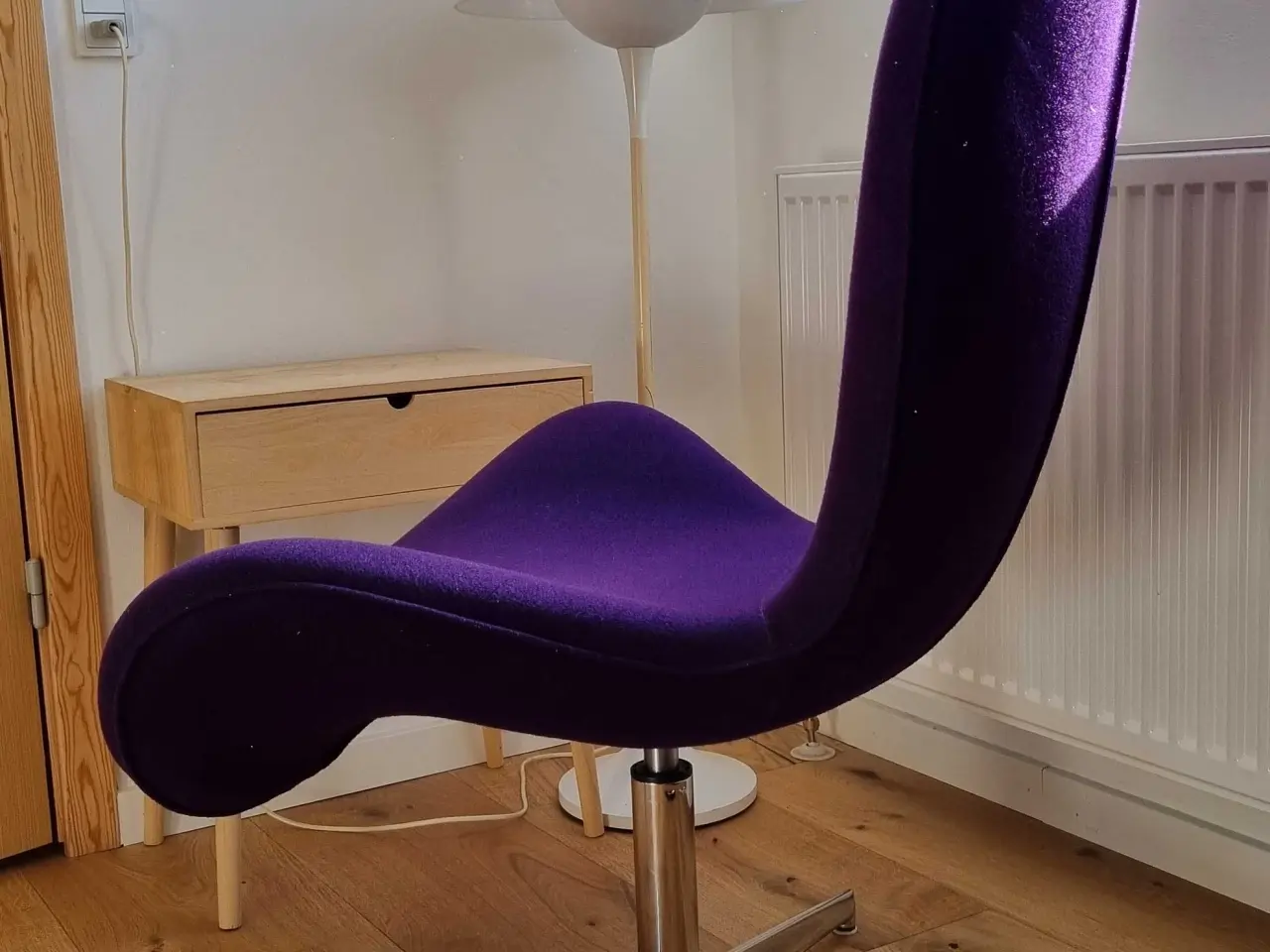 Billede 7 - Flot Sinnerup stol i Verner Panton-stil