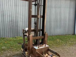 Steens byggelift