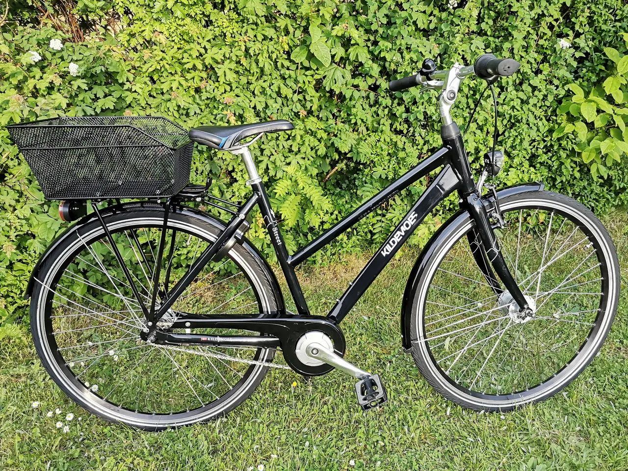 Billede 5 - Næsten nye Kildemoes dame- pige cykel 28", 51cm ,7