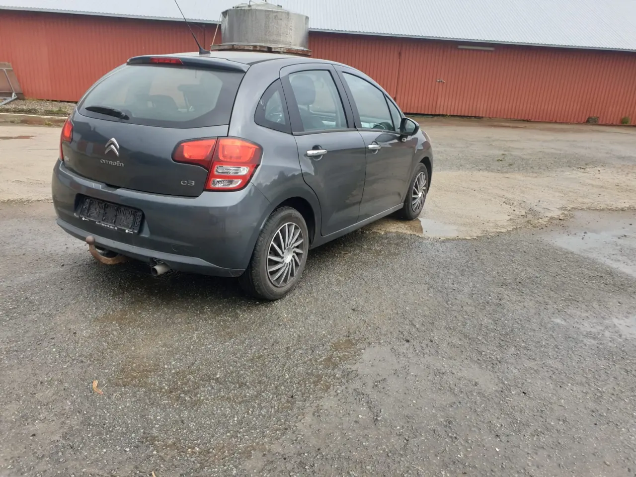 Billede 4 - Citroen c3 2012 1,6 4-dørs m. bagklap Økonomisk di