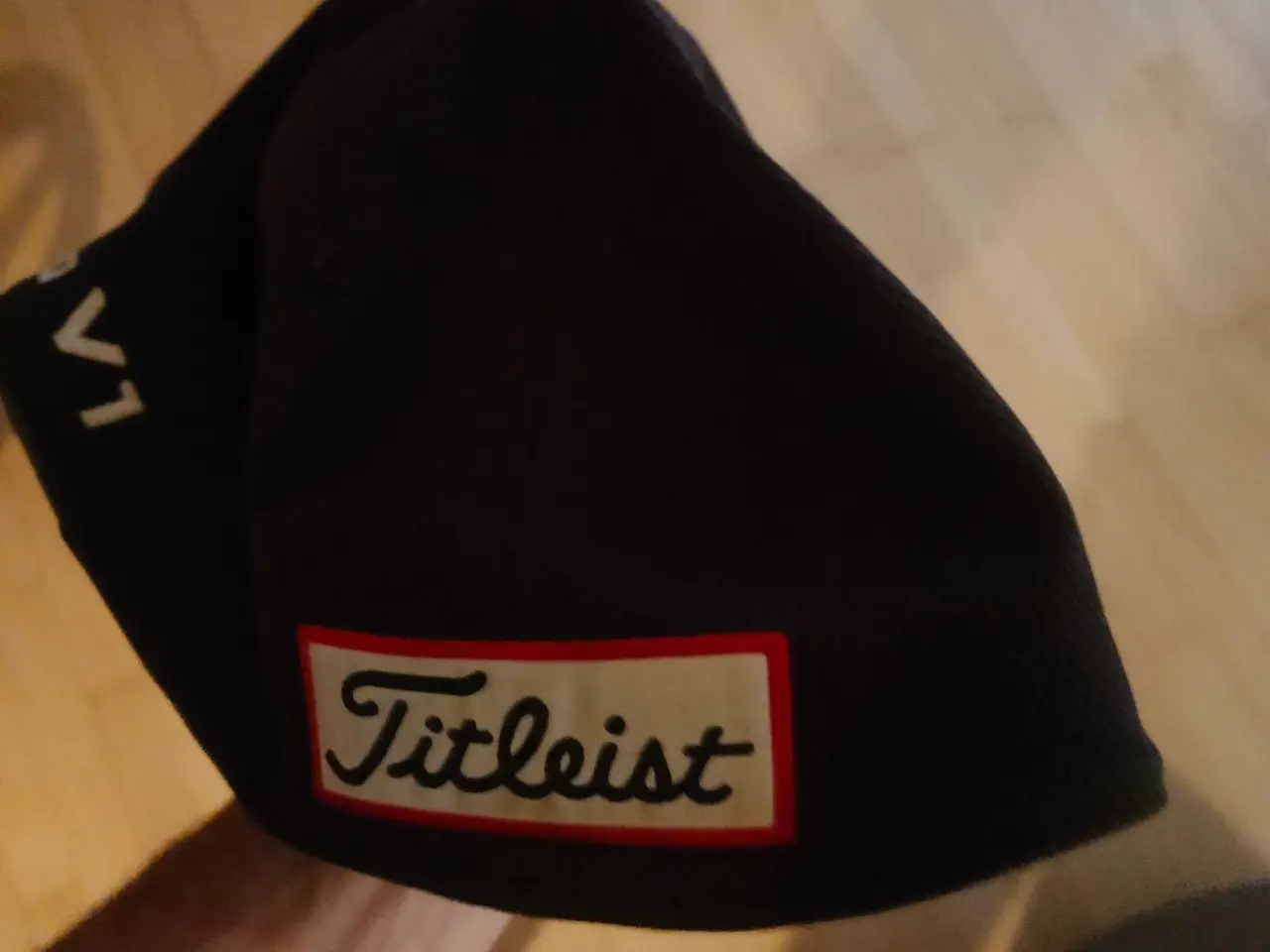 Billede 3 - 2 x Titleist caps. 1 hvid og 1 sort