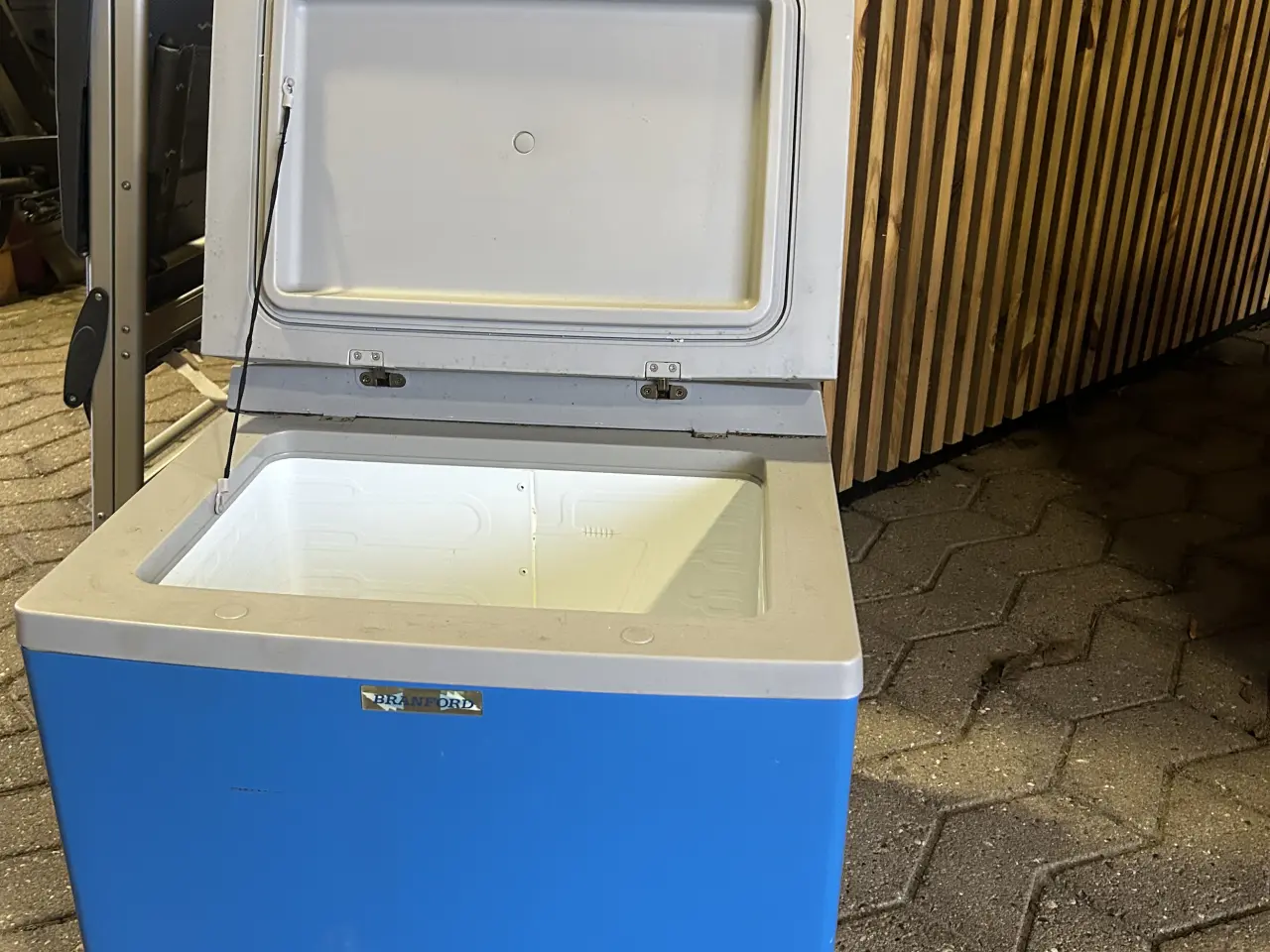 Billede 3 - Stor køleboks