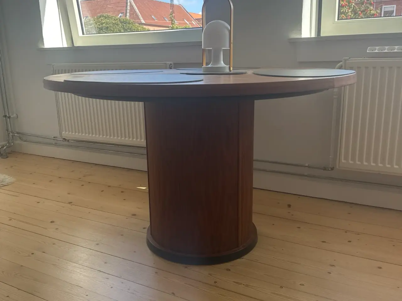 Billede 1 - Skovby SM32 / DC06 ”Lotus” spisebord – Dansk desig