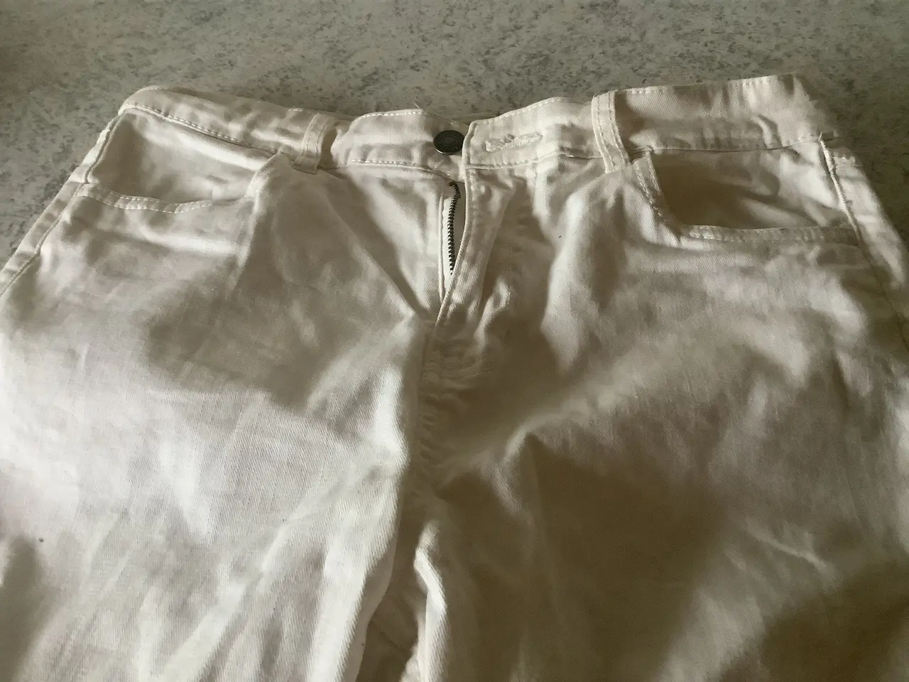 Billede 4 - 2 par helt nye knickers råhvid og oliven str. 40