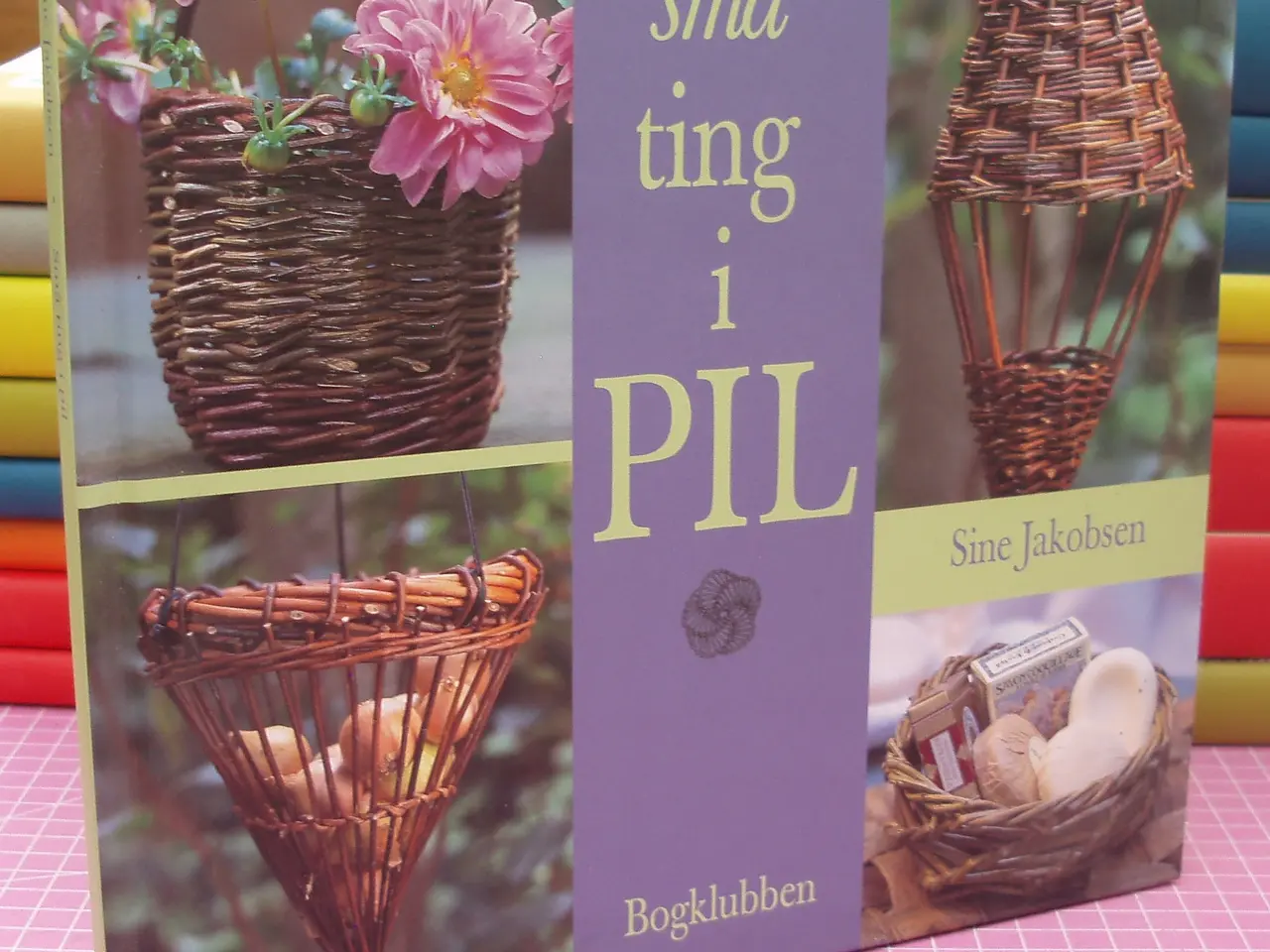 Billede 1 - Små ting i Pil af Sine Jakobsen