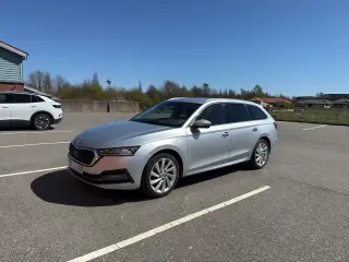 Skoda Octavia 1,4 TSi iV Plus Combi DSG