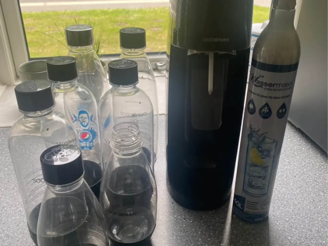 Billede 1 - Sodastream med tilbehør