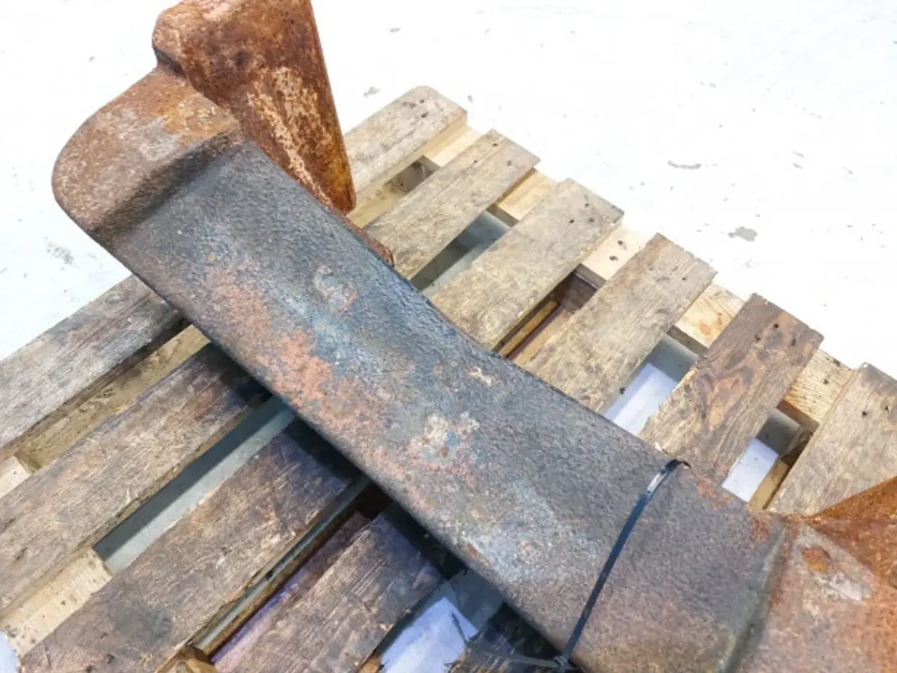 Billede 4 - Case 580 SLE Frontvægt 194520A1