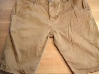 1 par beige herreshorts