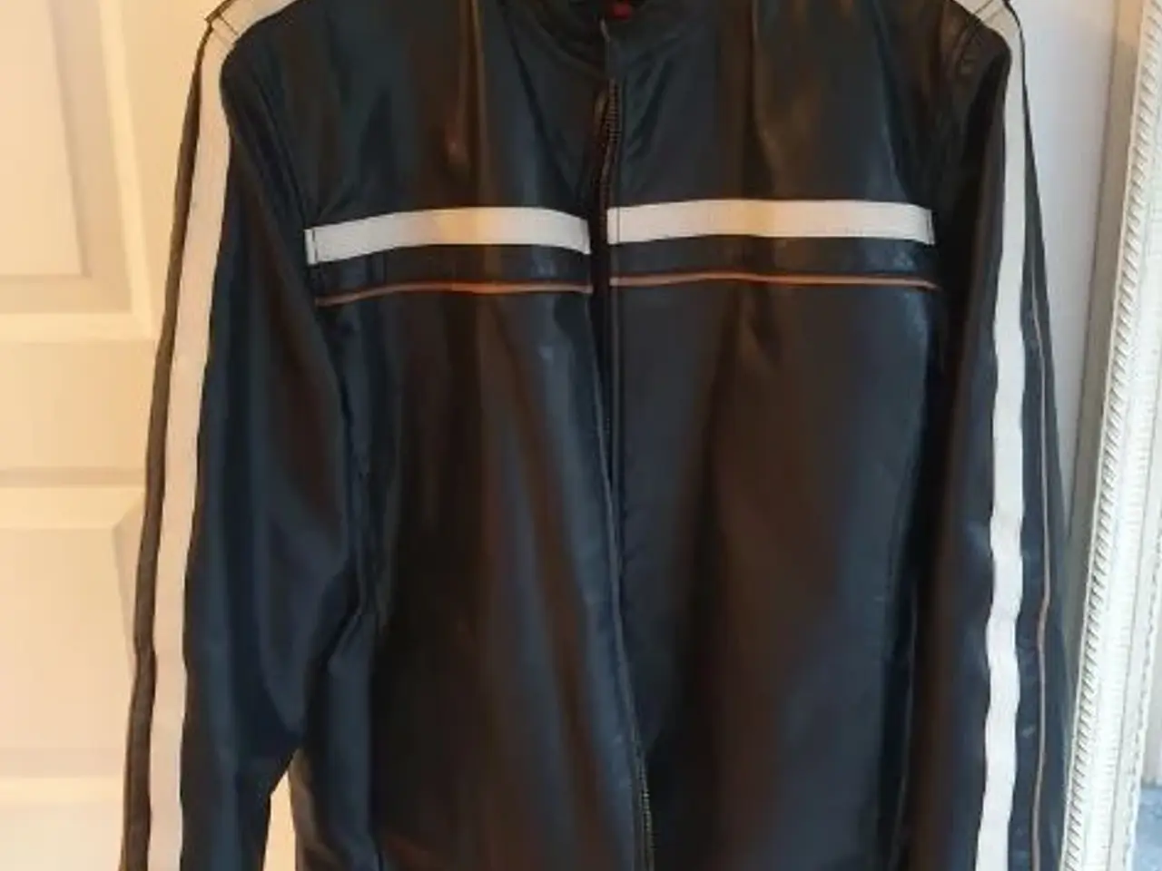 Billede 1 - Skindjakke fra Kaos 