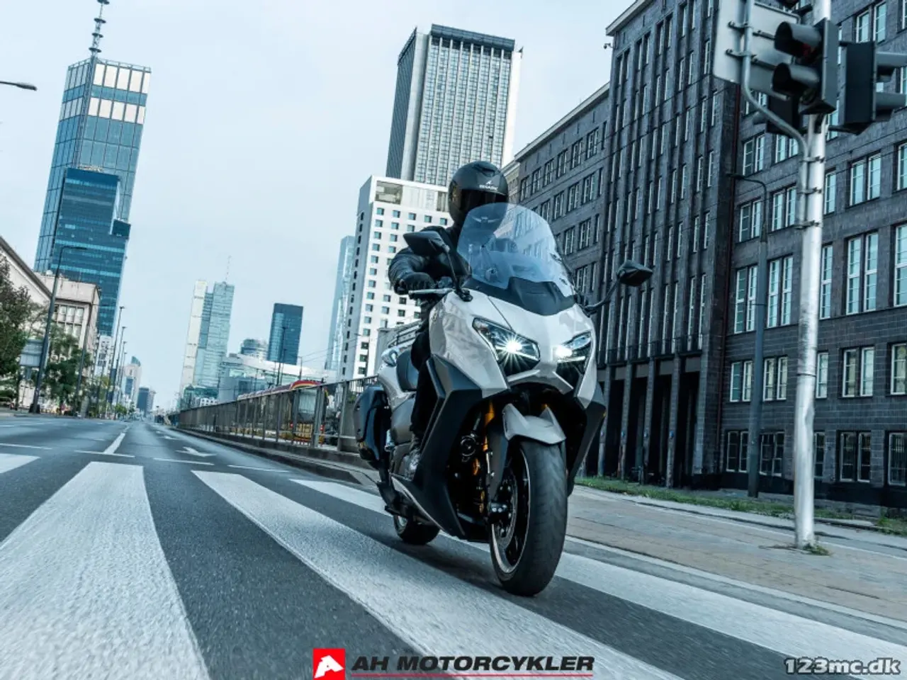 Billede 16 - Yamaha T-Max 560 Tech Max Crystal Graphite