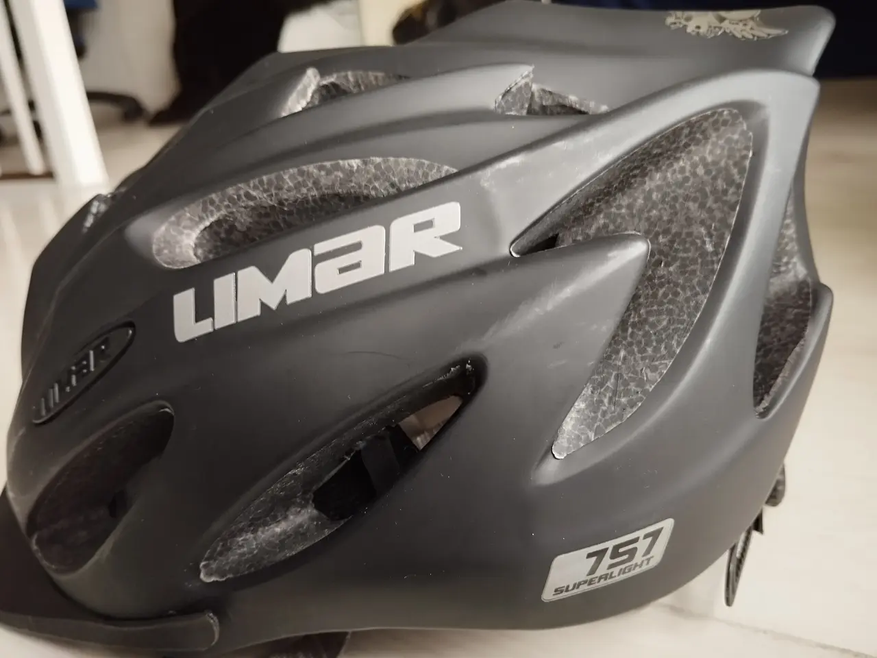 Billede 5 - Limar cykelhjelm