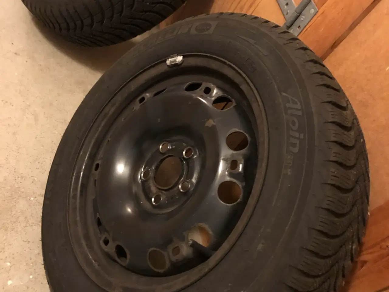 Billede 4 - Michelin Alpine VW Polo