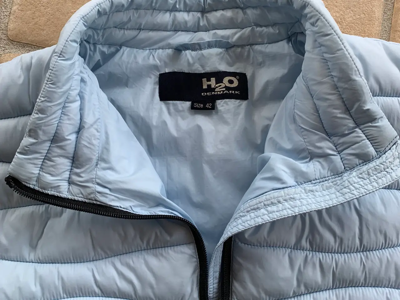 Billede 3 - H2o jakke str. 42