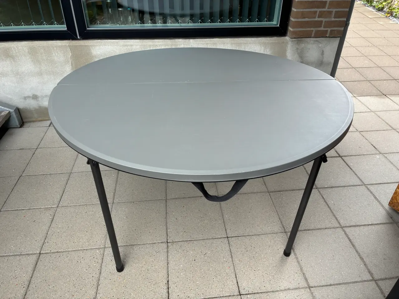 Billede 1 - Rundt bord ø120 cm