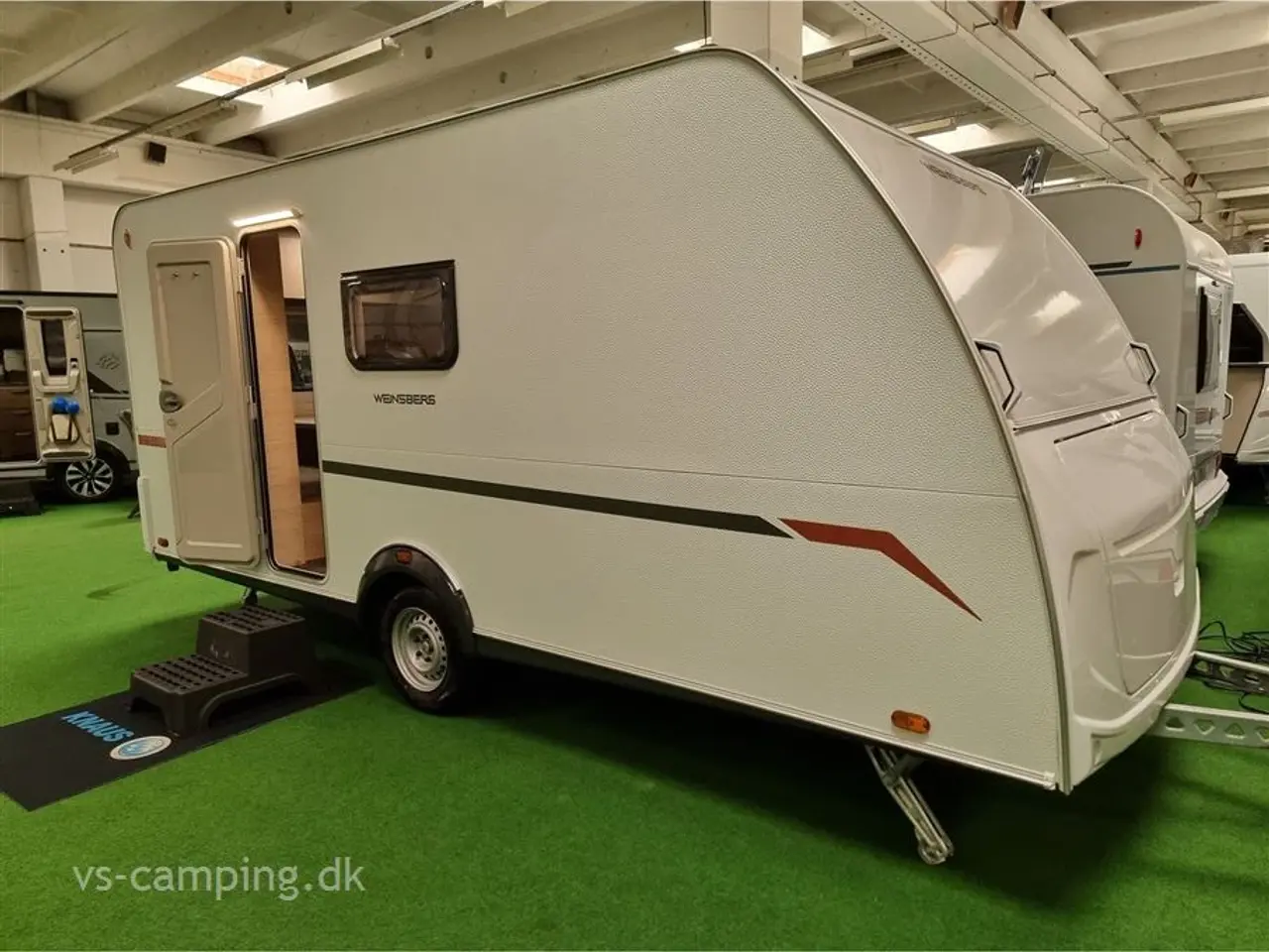 Billede 1 - 2025 - Weinsberg CaraCito 470 EU E-Power ATTRAKTIV CAMPINGVOGN MED ENKELTSENGE & RUNDSIDDEGRUPPE