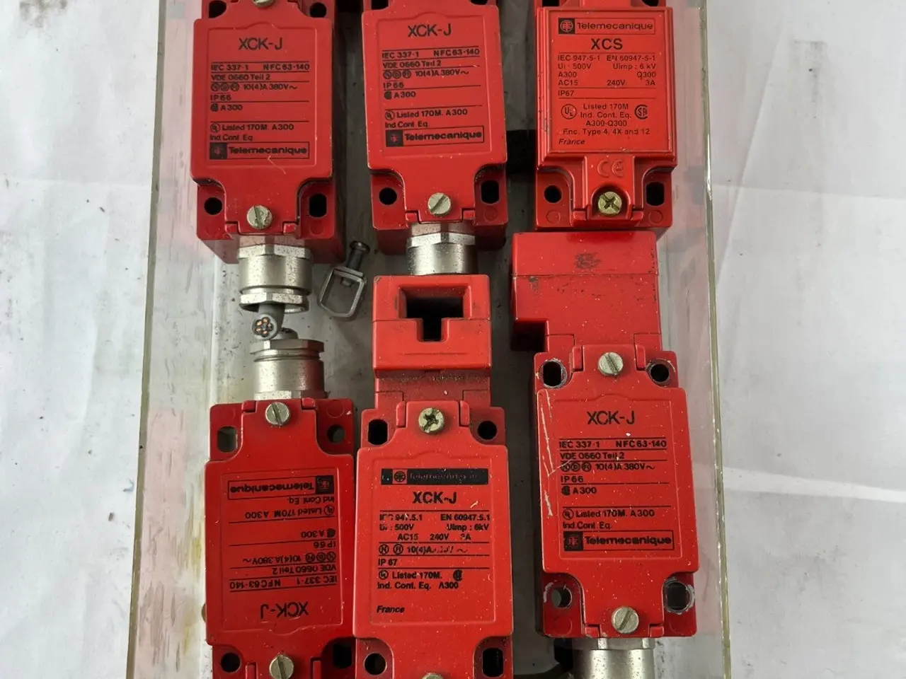 Billede 4 - parti 8x Telemecanique Safety Limit Switches XCK-J