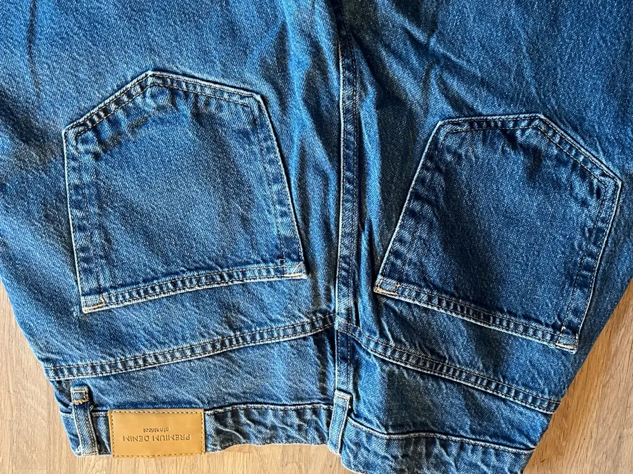 Billede 8 - Blå denim jeans str. 36 fra gina tricot