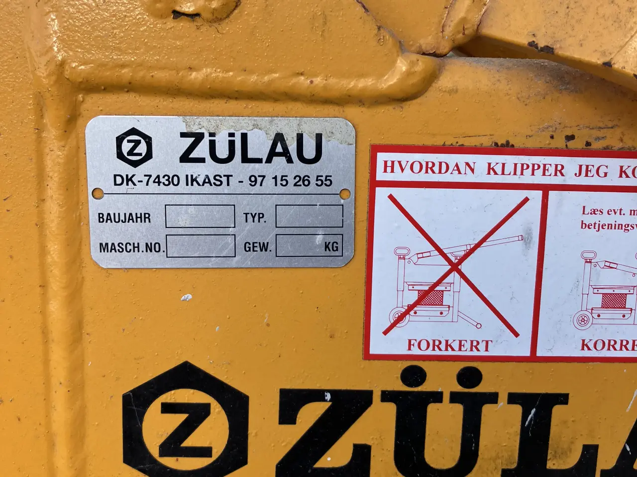 Billede 1 - Zulau. Klipper til belægningssten