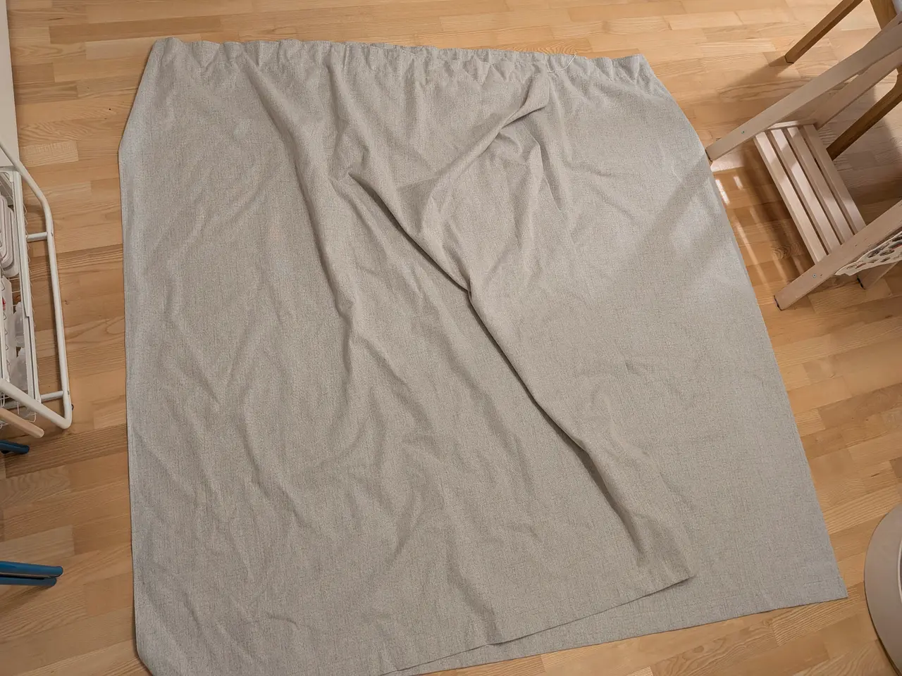 Billede 3 - 2 JYSK ALDRA mørklægningsgardiner, sand, 140 × 175