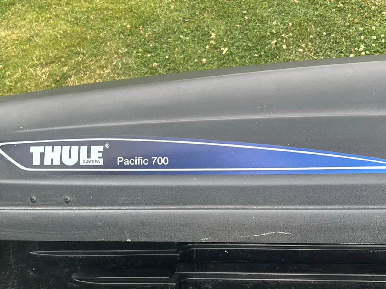 Billede 2 - Tagboks Thule Pacific 700 inkl. bøjler 