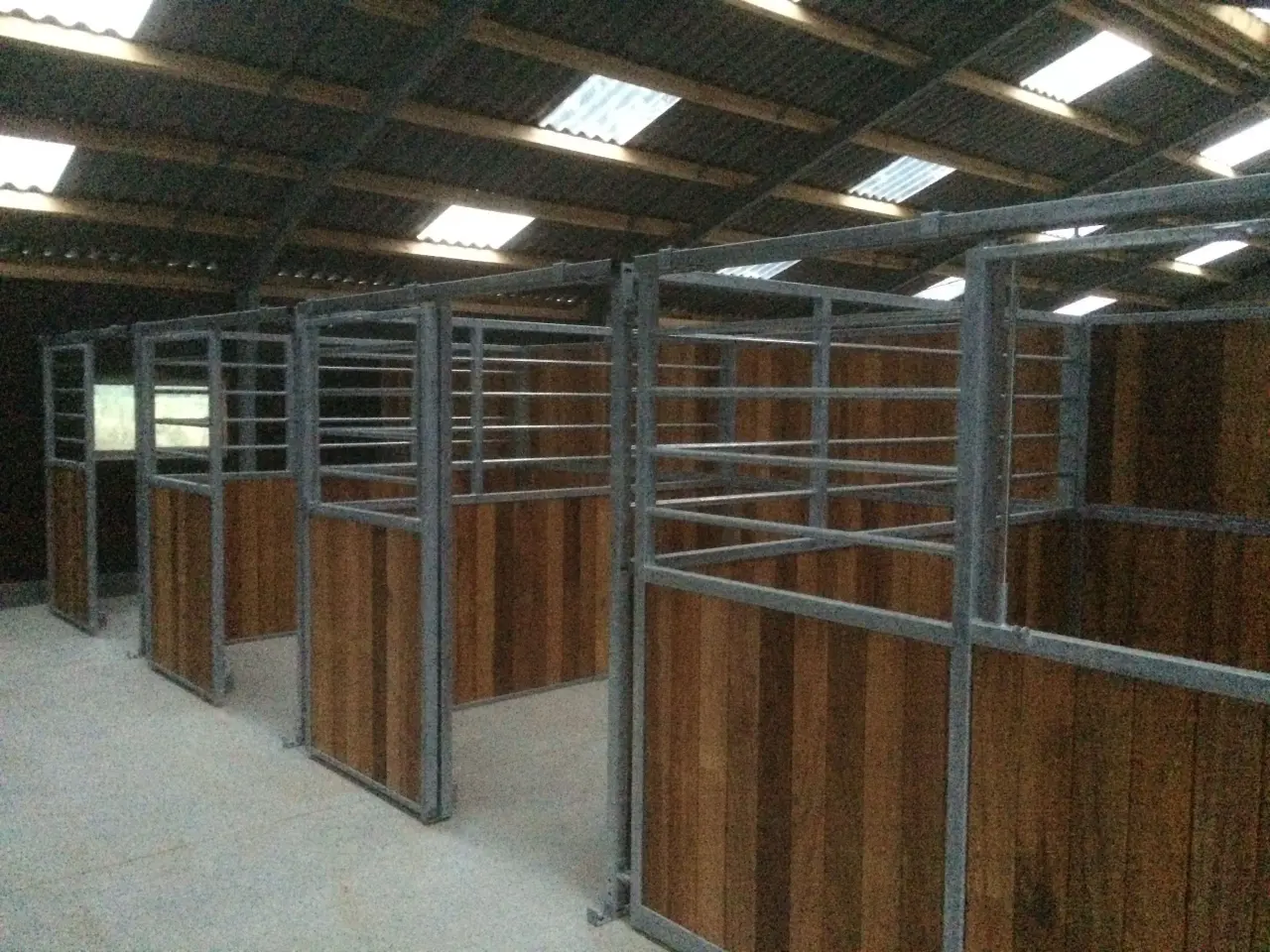 Billede 5 - HESTEBOKSE - TILBUD - 4 m front+ 4 m side
