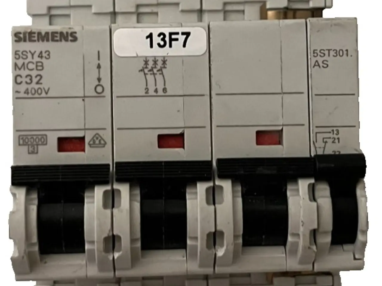 Billede 1 - Siemens 5SY43 C32 3-Pole MCB 32A 400V w/ 5ST3010