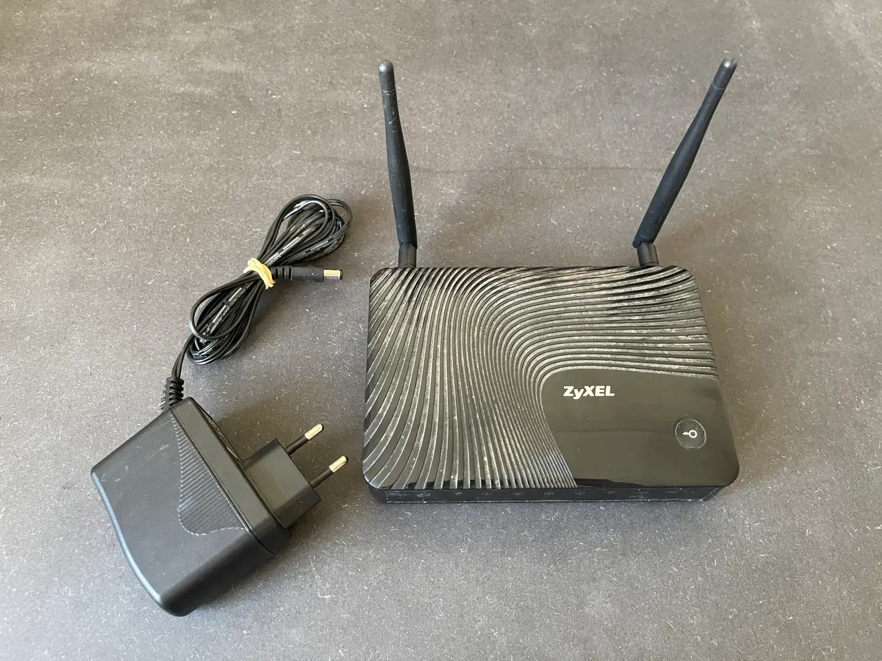 Billede 1 - ZyXEL NBG4615 v2 Trådløs Router