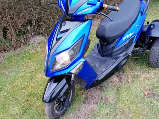 driftsikker 3-hjulet el-scooter Mærke Fønix