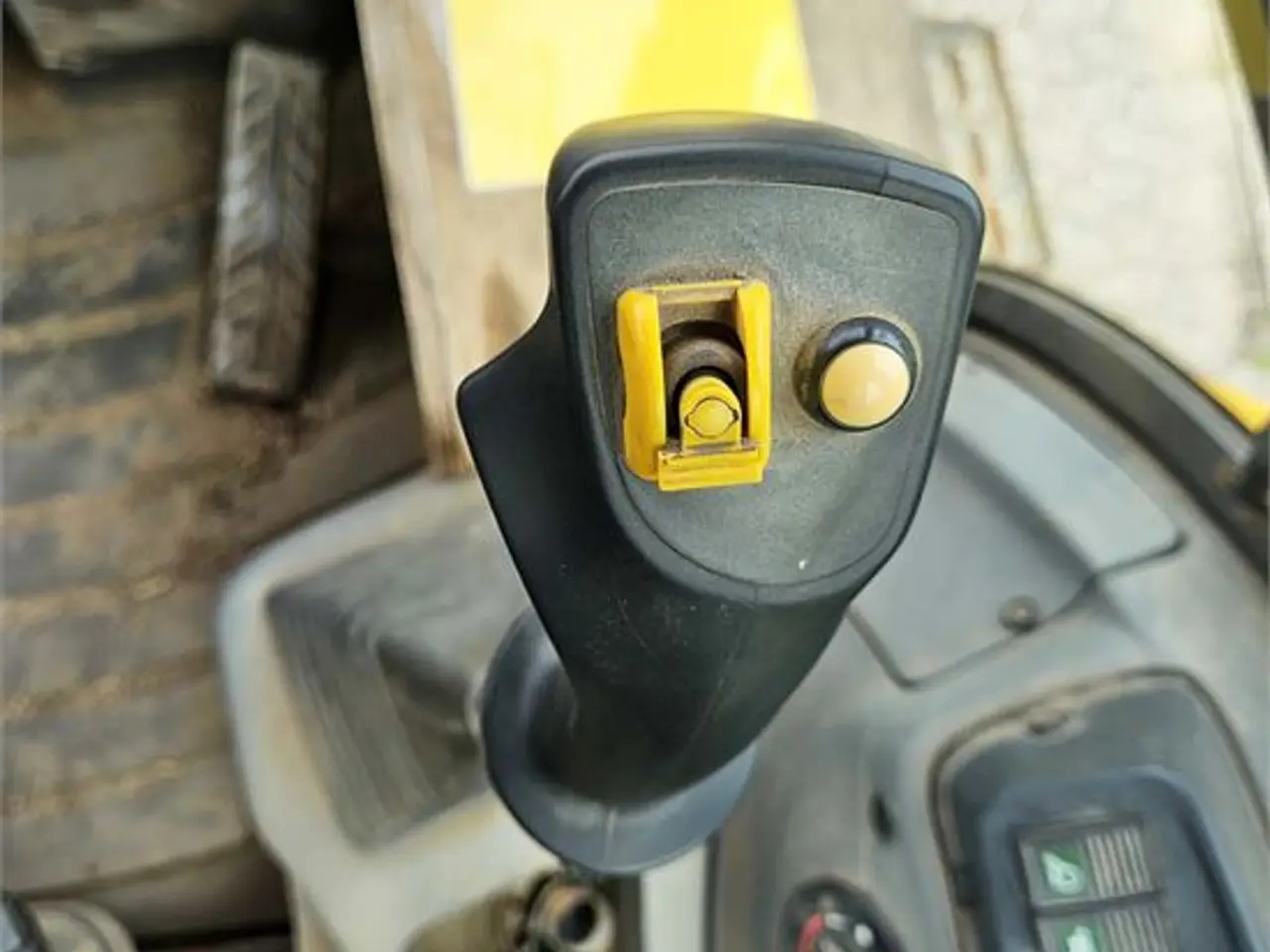 Billede 16 - New Holland LB110 B-4PS - 4WD