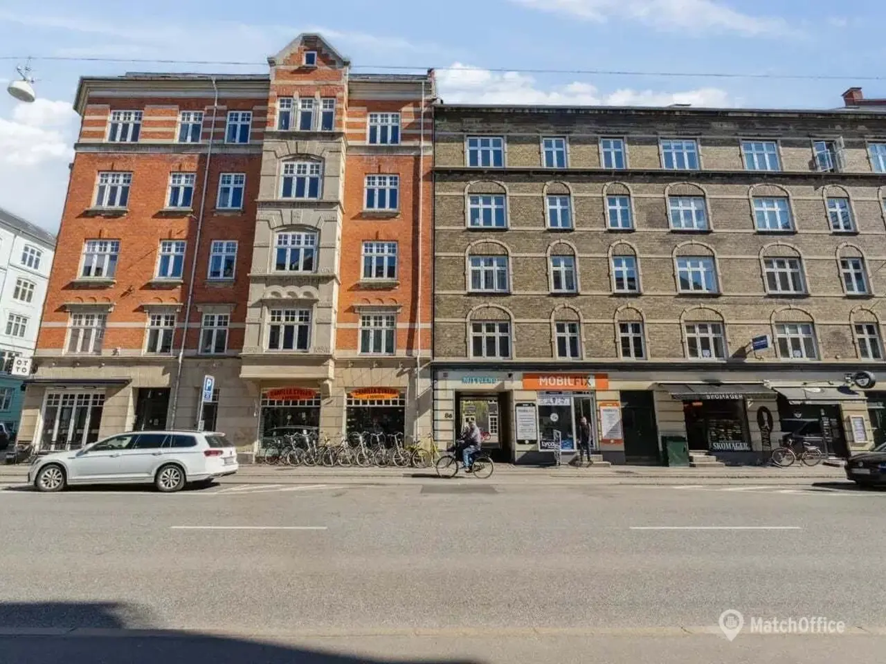 Billede 18 - P-plads 9 i rolig gård på Godthåbsvej
