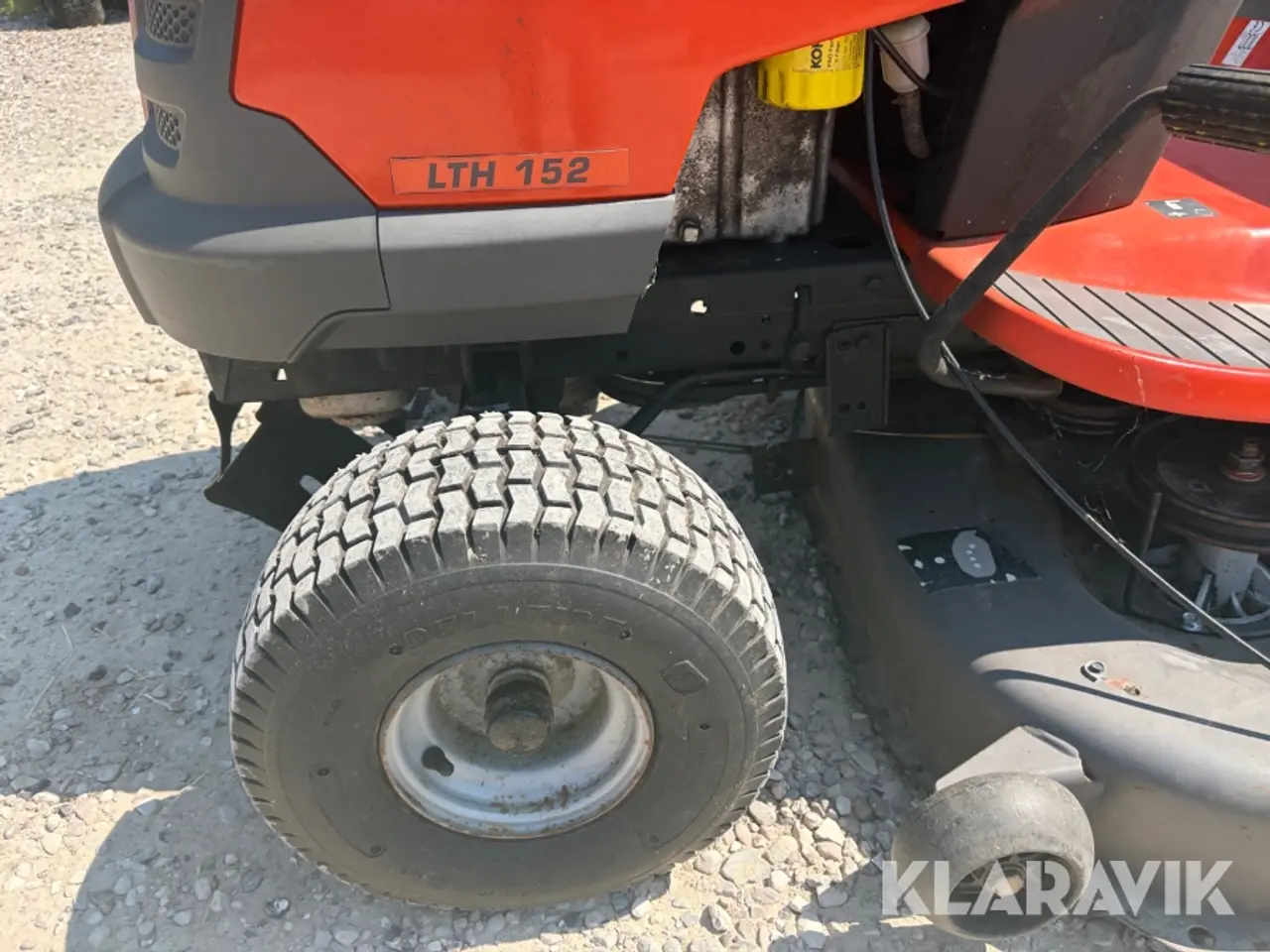 Billede 11 - Græsslåmaskine Husqvarna LTH 152
