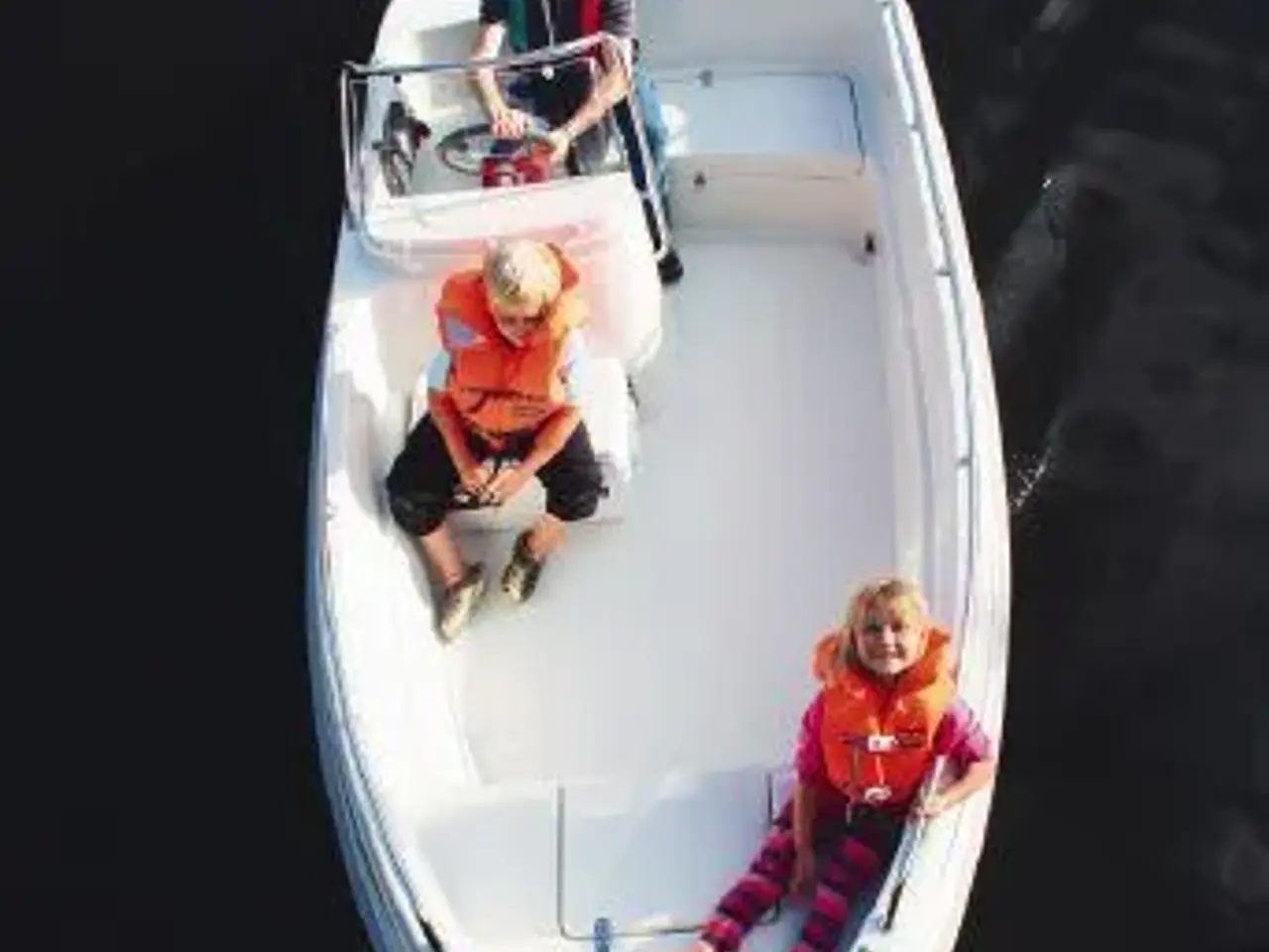 Billede 9 - HR 460 Fish med 30 hk Yamaha