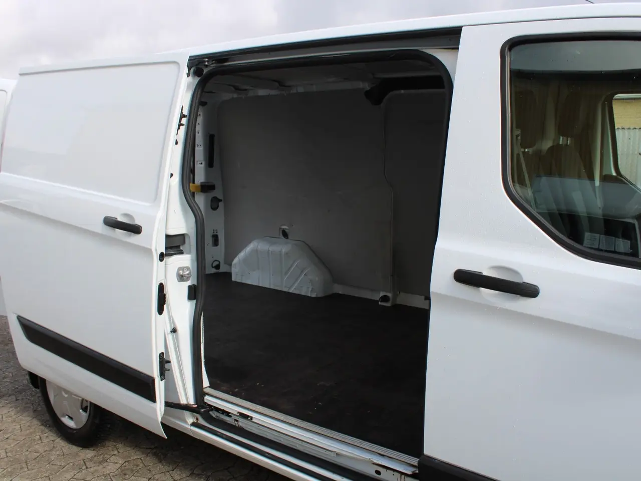 Billede 13 - Ford Transit Custom 300 L2 2,0 TDCi 130 Trend