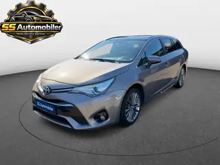 Toyota Avensis 2,0 D-4D T2 Touring Sports