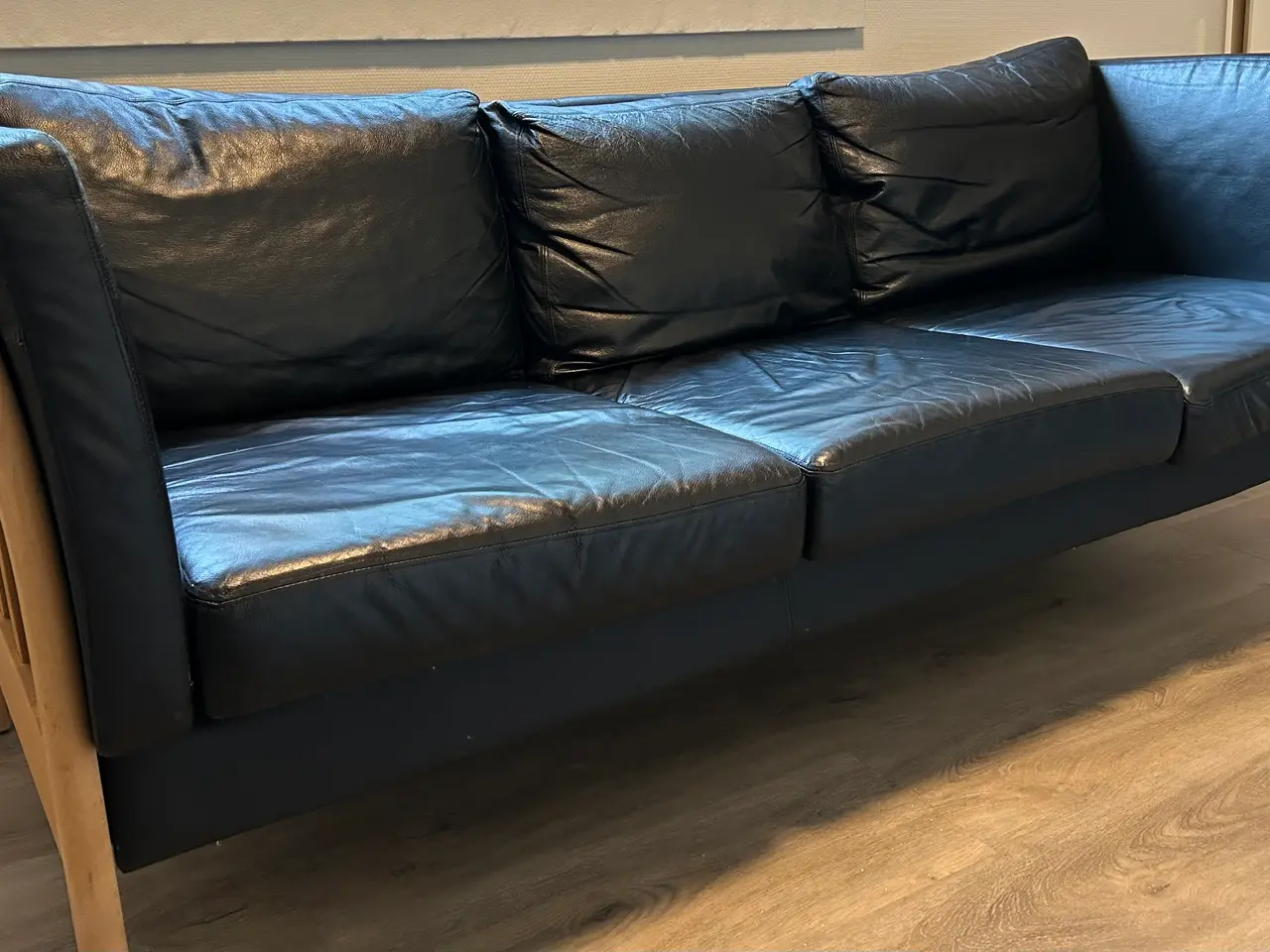 Billede 1 - Sort lædersofa
