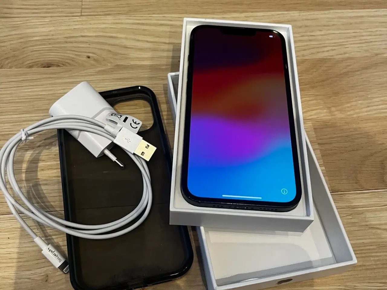Billede 1 - iphone 13, 128 GB, med nyt batteri