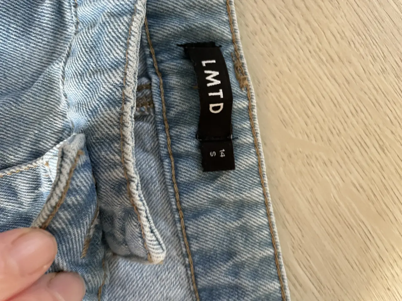 Billede 3 - Smarte jeans med blomster