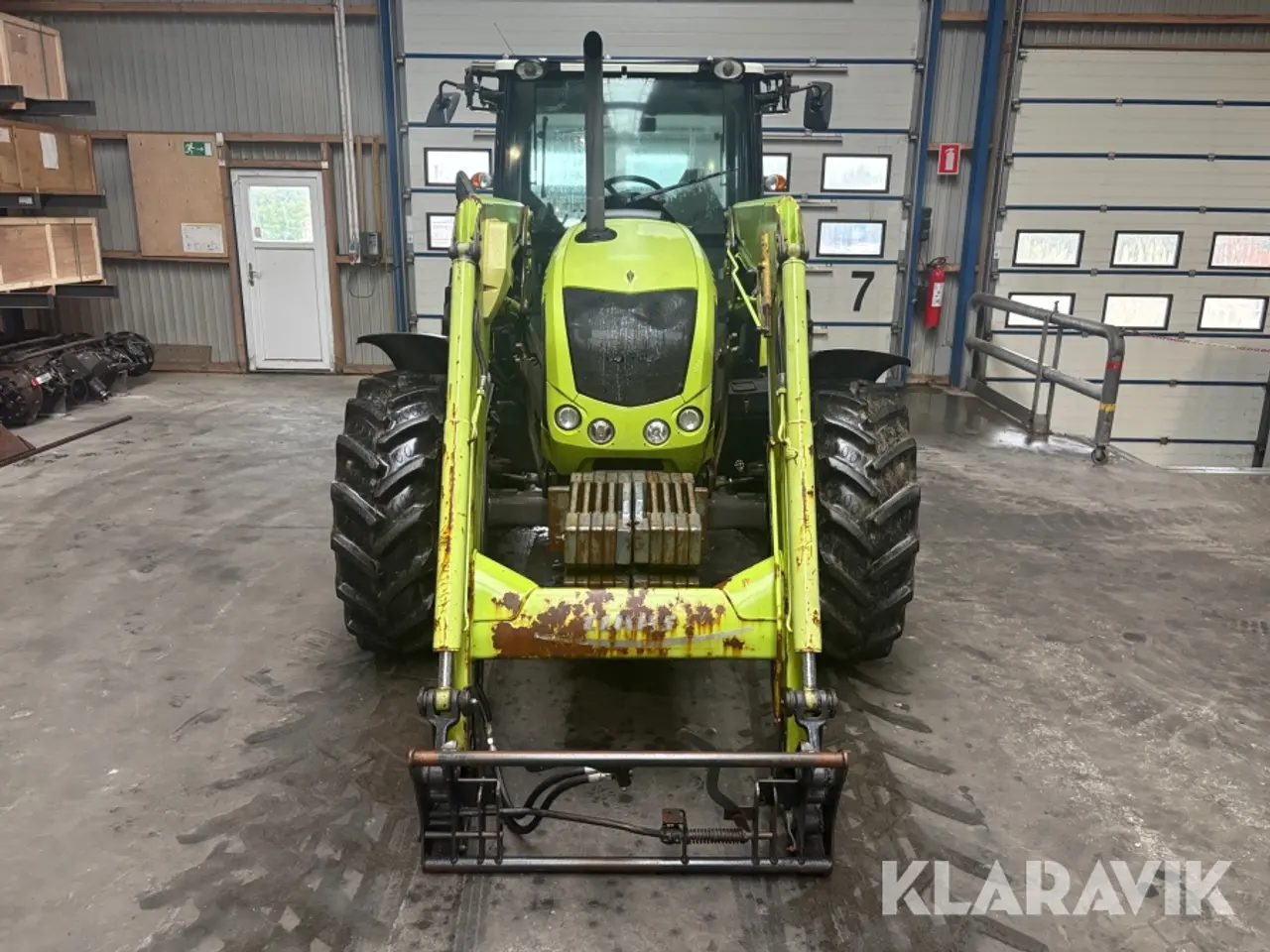 Billede 8 - Traktor Claas 340 Axos med frontlæsser
