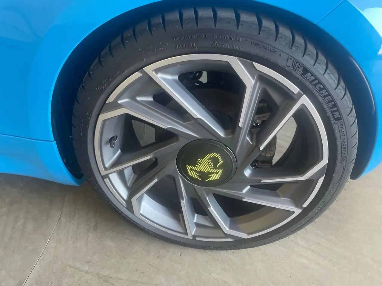 Billede 2 - Abarth 500e  Scorpionissima Cabrio