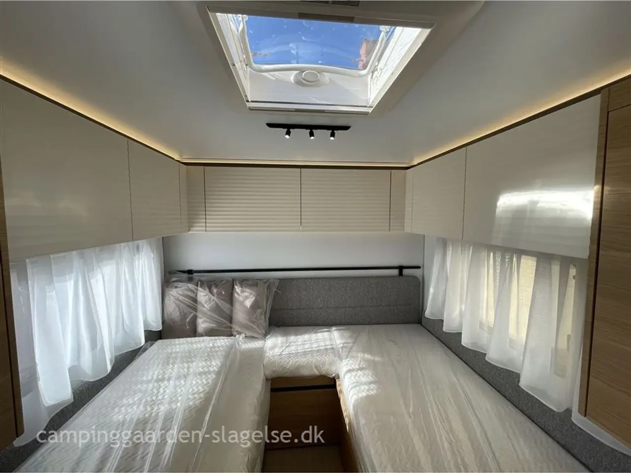 Billede 10 - 2026 - Adria Adora 532 UL NY MODEL - PÅ LAGER - Adria Adora 532 UL – Komfort og fleksibilitet på hjul!