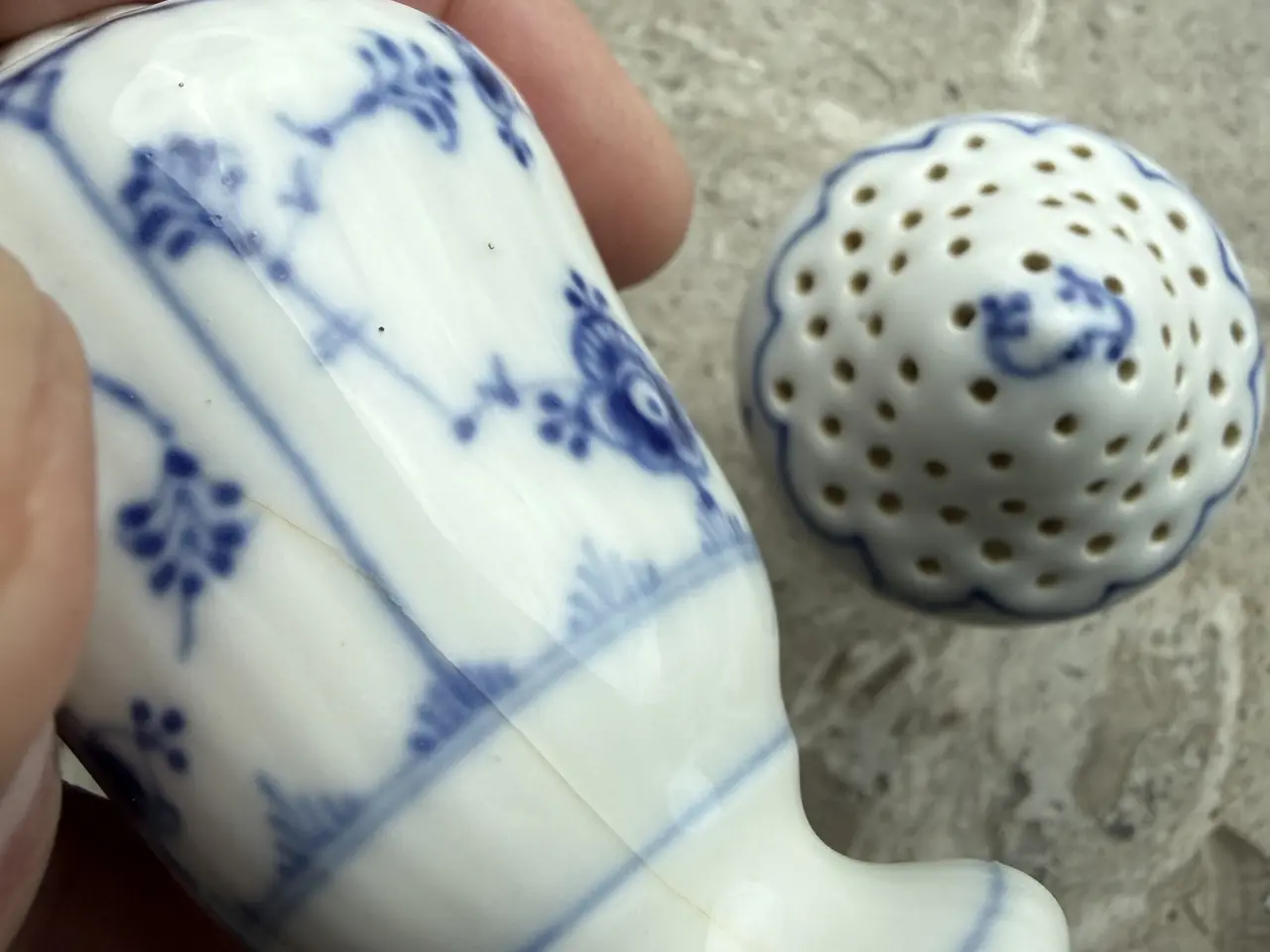 Billede 10 - Musselmalet
Salt & peber
Royal Copenhagen