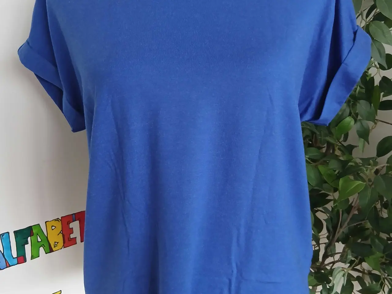 Billede 1 - Top. Only. Small/36